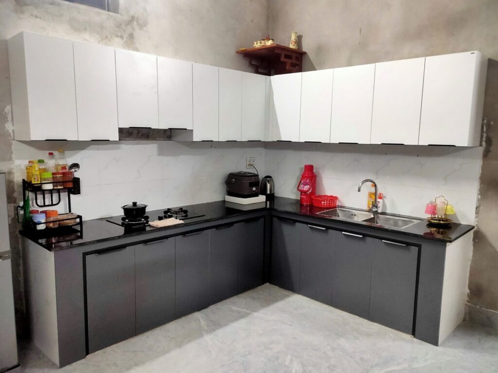 Tủ bếp chữ L phong cách hiện đại