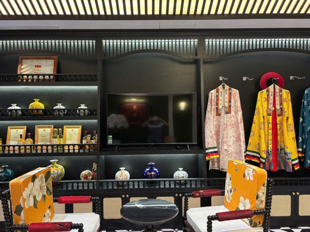 Khách sạn C'lau Ninh Bình