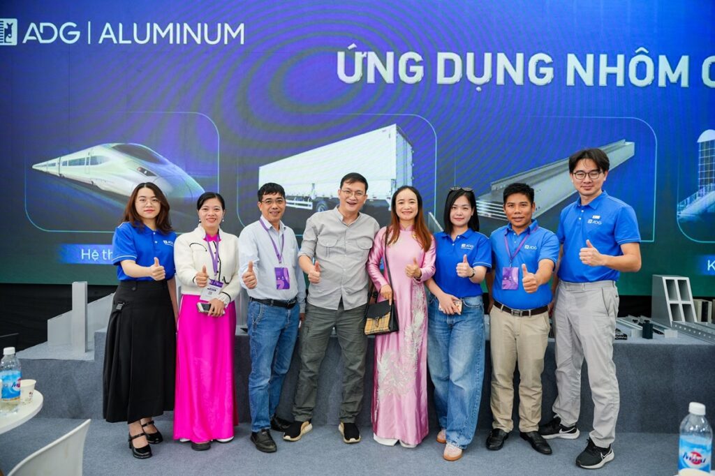 Tập đoàn Austdoor